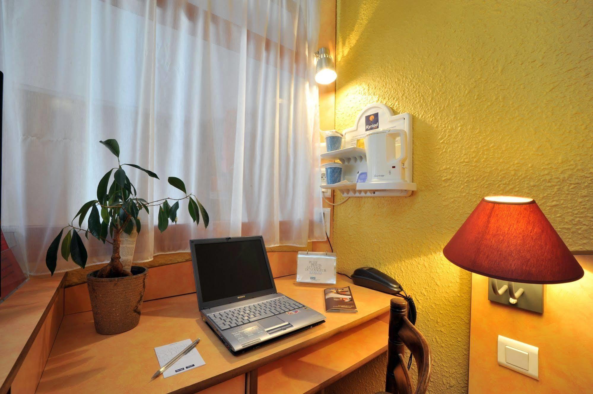 Hotel & Residence Nevers Nord / Varennes Vauzelles Garchizy Zewnętrze zdjęcie
